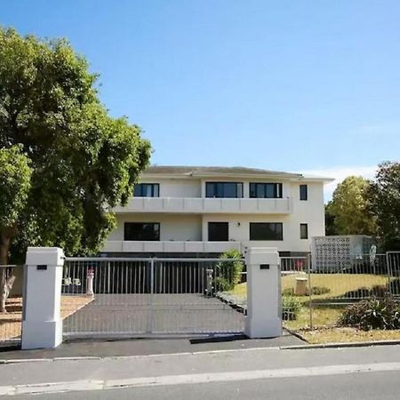 Cape Dawn Guest House Parow Eksteriør bilde